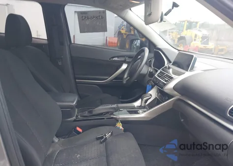 2020 Mitsubishi Eclipse Cross Le 1.5T Awc из США, поврежденный, VIN JA4AT4AA4LZ015847